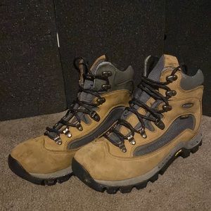 Vasque Hiking Boots